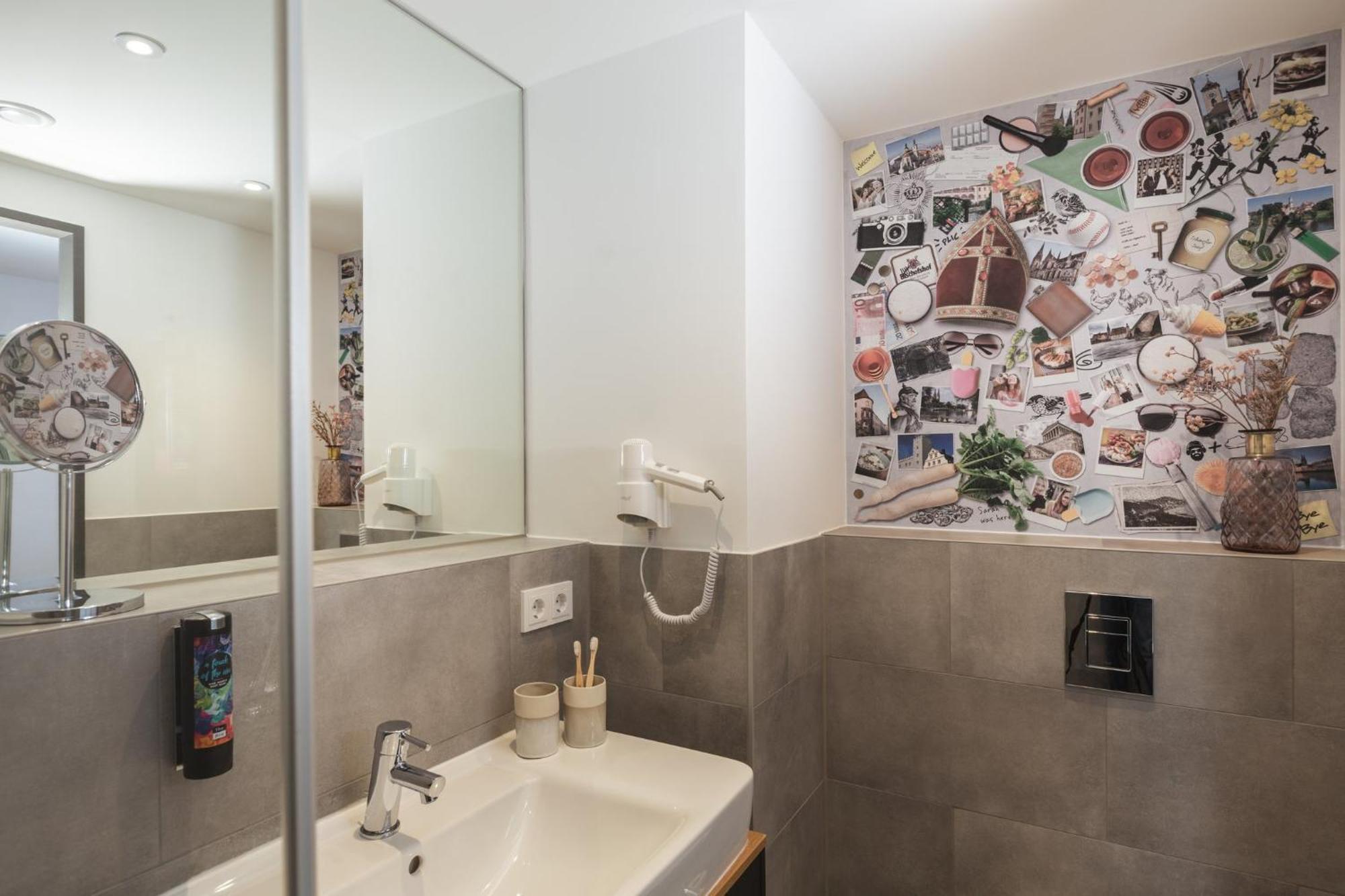 Holiday Inn - The Niu, Sparrow Regensburg By Ihg Ngoại thất bức ảnh